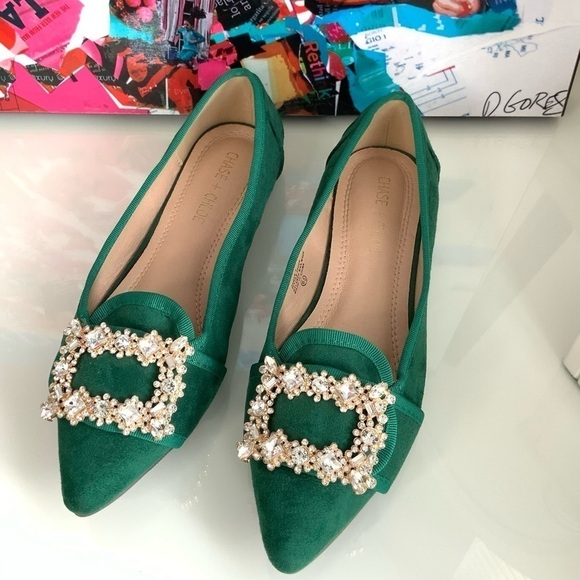 Chase + Chloe Shoes - CHASE + CHLOE Green Jeweled Velvet Pointy Flats